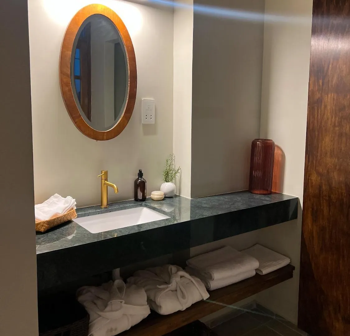 Hotel The Colonial Larnaca