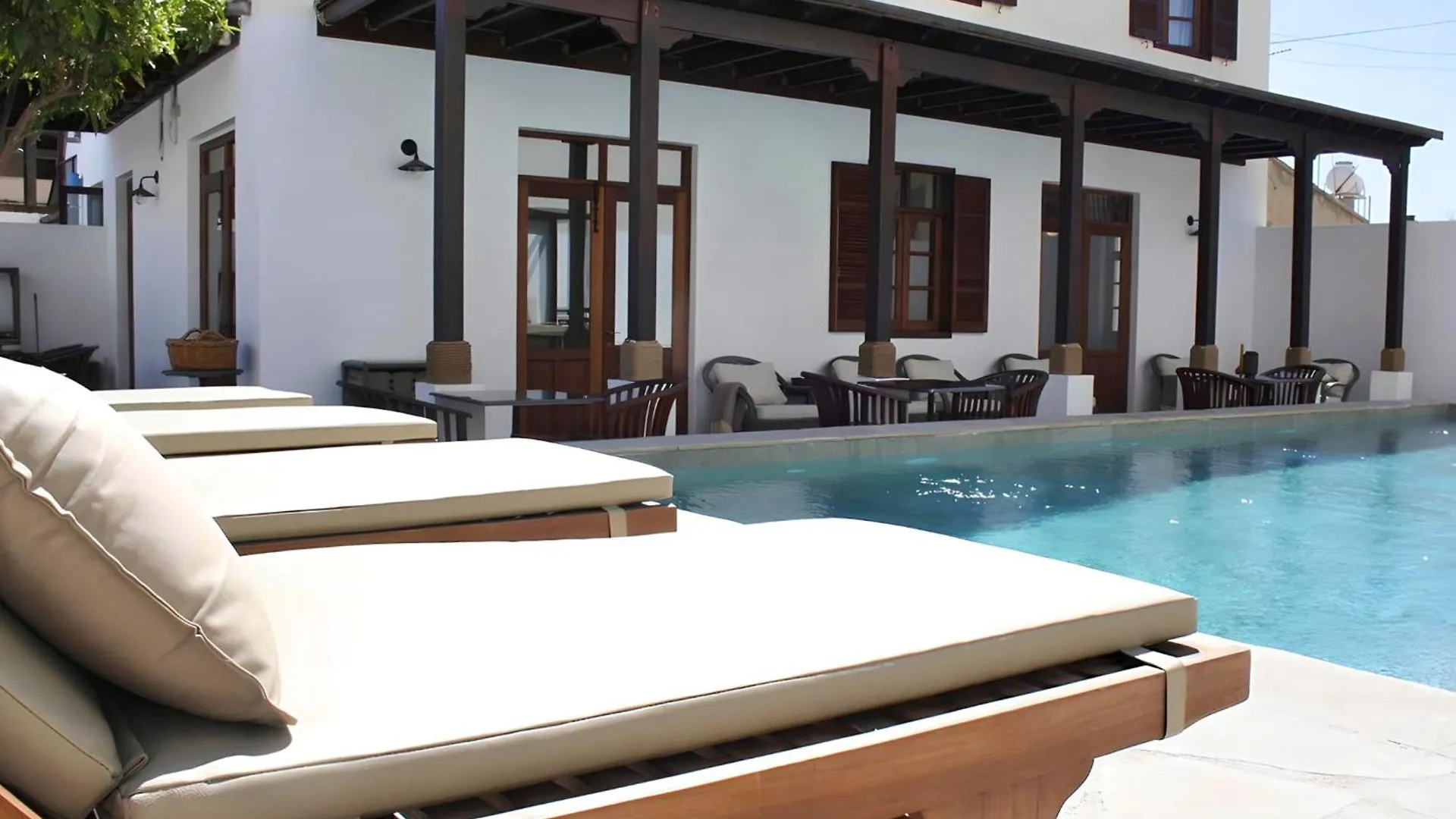 Hotel The Colonial Larnaca