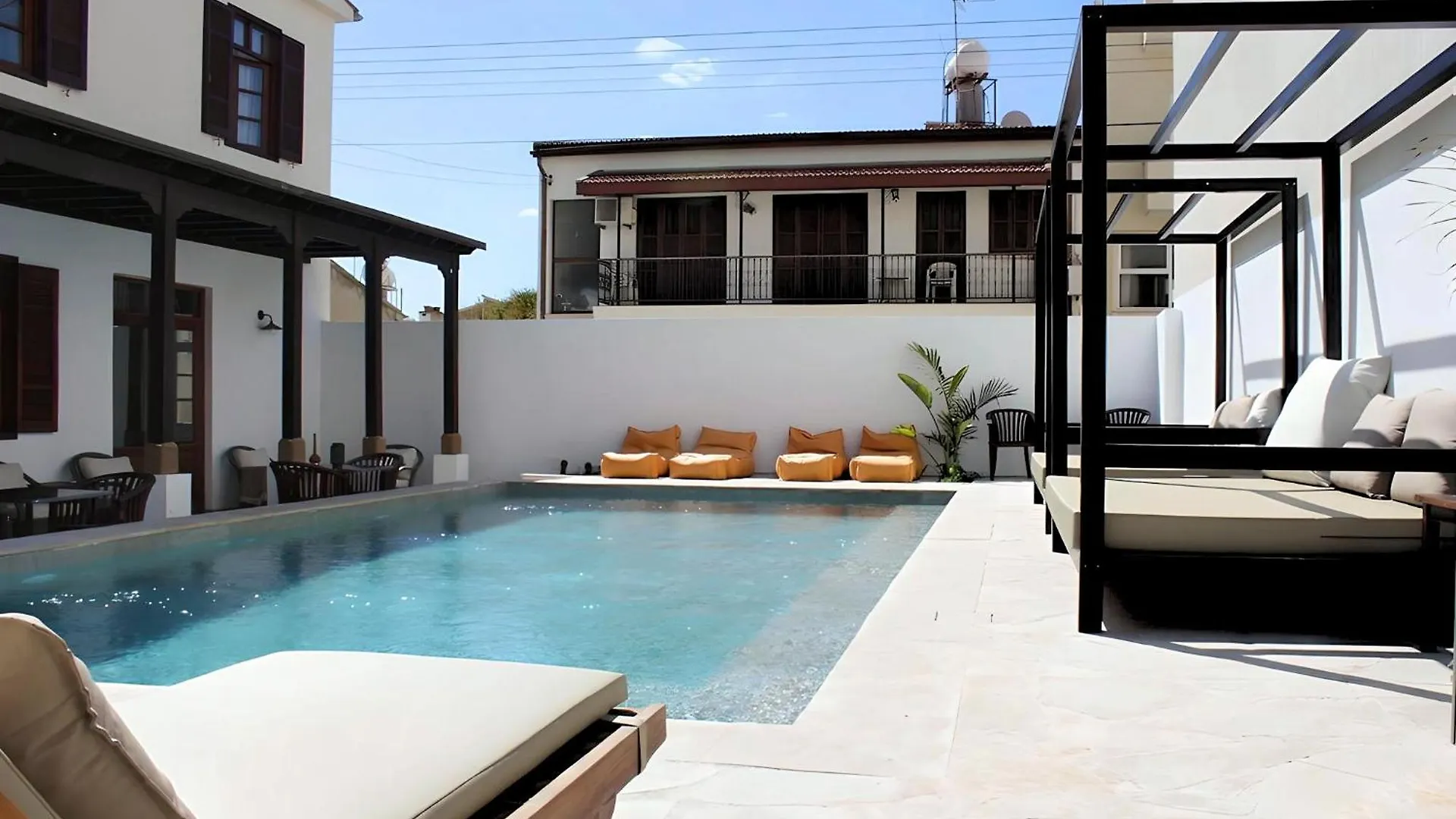 Hotel The Colonial Larnaca