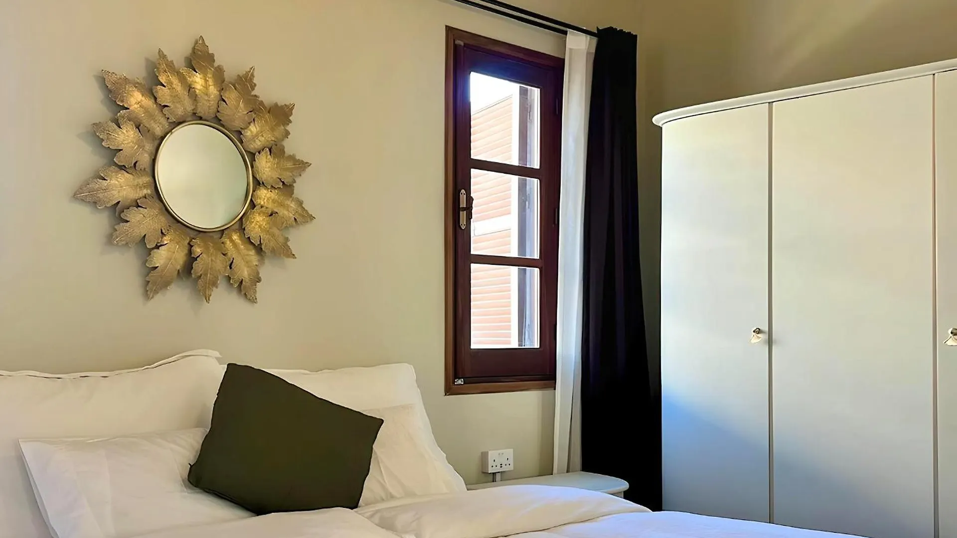 The Colonial Hotel Larnaca